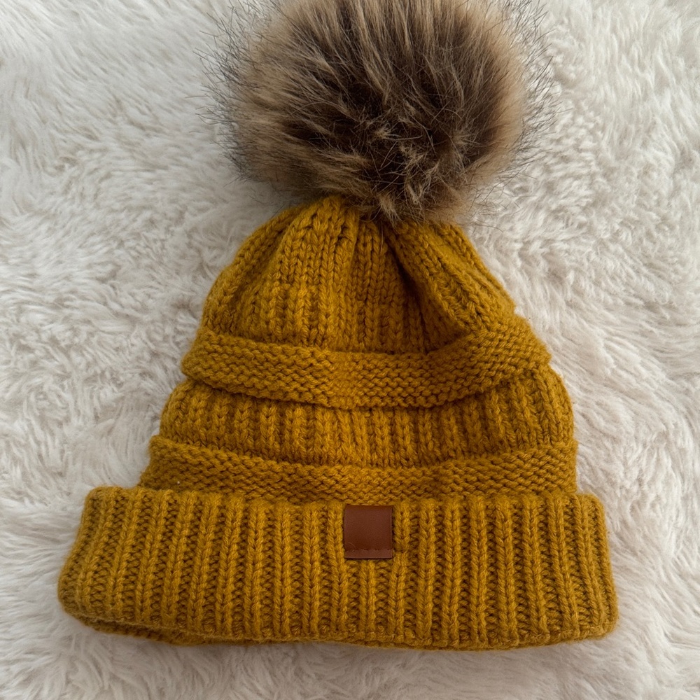 Pom-Pom Beanie - Picture 4 of 4